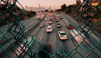 水平如何？巴萨晒亚马尔投篮视频，连续命中两球